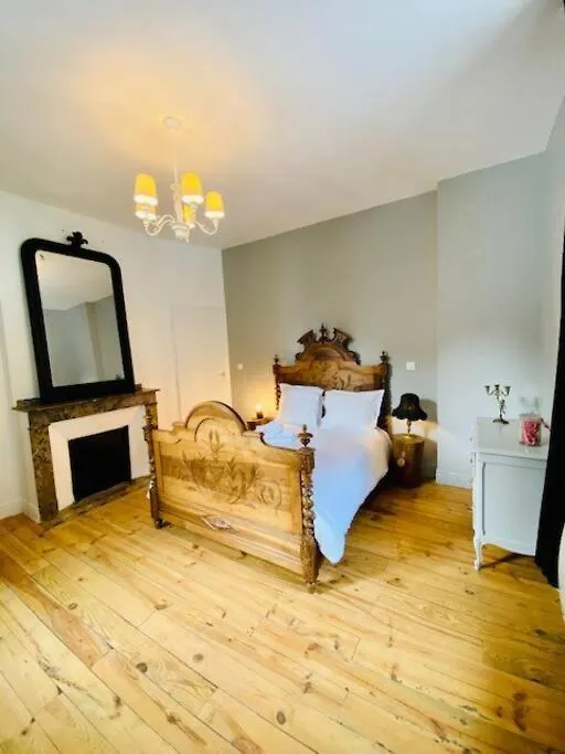 Apartment L'Olympique, Appartement 8 Voyageurs Avec Parking Savignac-les-Ormeaux France