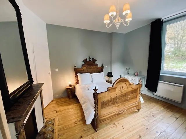 Apartment L'Olympique, Appartement 8 Voyageurs Avec Parking Savignac-les-Ormeaux